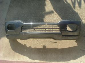 MITSUBISHI PAJERO  2001-2003 Első Lökhárító Hiányos