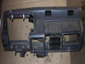 NISSAN CABSTAR MÛSZERFAL BONTOTT