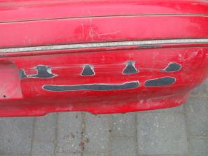 KIA SEPHIA  1992-1997 Hátsó Lökhárító Enyhén sérült