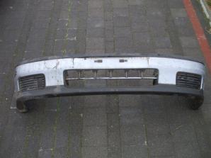 NISSAN PRIMERA P10 1997-1999 Első Lökhárító Enyhén sérült