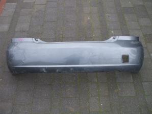 NISSAN ALMERA N16 2003-2006 Hátsó Lökhárító Enyhén sérült