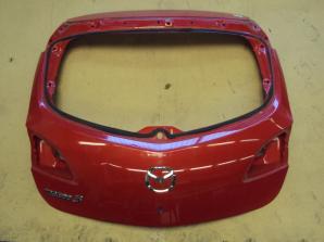 MAZDA 3 CSOMAGTÉRAJTÓ SÉRÜLT