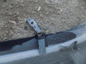 MAZDA 3  2009-2012 Hátsó Lökhárító Enyhén sérült