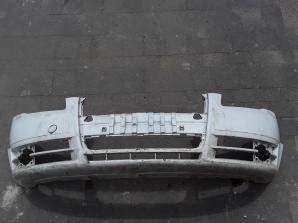 AUDI A4  2004-2008 Első Lökhárító Enyhén sérült