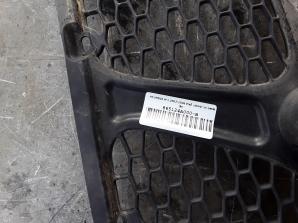 HYUNDAI H-1  2002-2006 Első Lökhárító betét Bontott