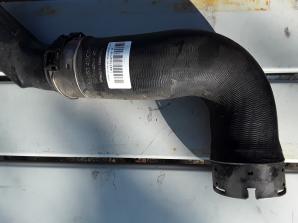 INTERCOOLER CSŐ LÉGSZÜRŐTŐL AZ 1.