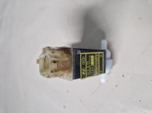 ABLAKMOSÓ MOTOR